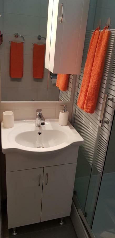 Orhideja Osijek Apartment Ngoại thất bức ảnh